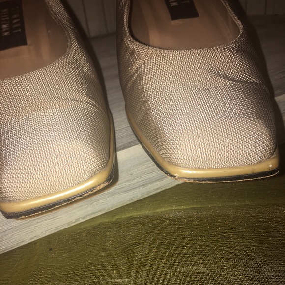 Stuart Weitzman Gold Low Heel Shoes Size 7.5B - Picture 7 of 8
